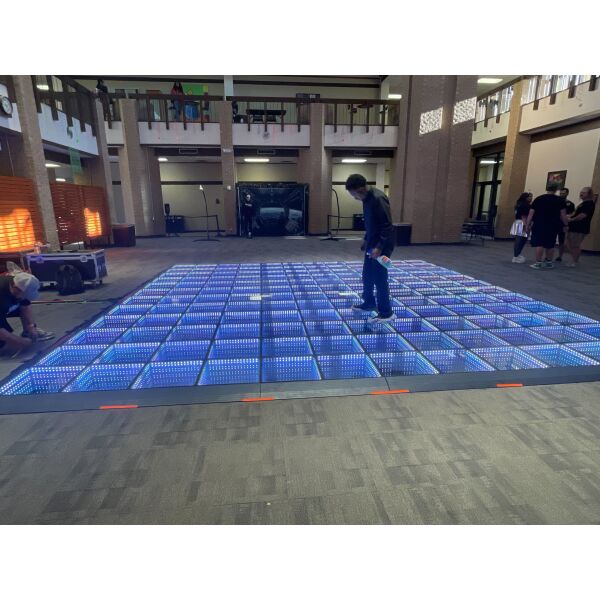 LED Dance Floor 21x21 Set Up
