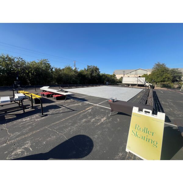Roller Skating Rink - TEXAS ENTERTAINMENT